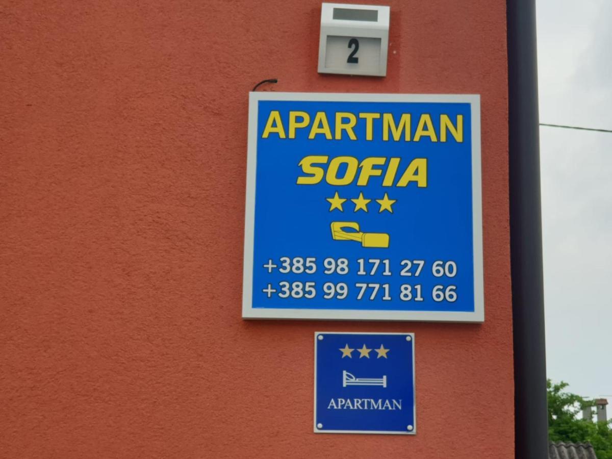 Apartman Sofia Zupanja Ngoại thất bức ảnh
