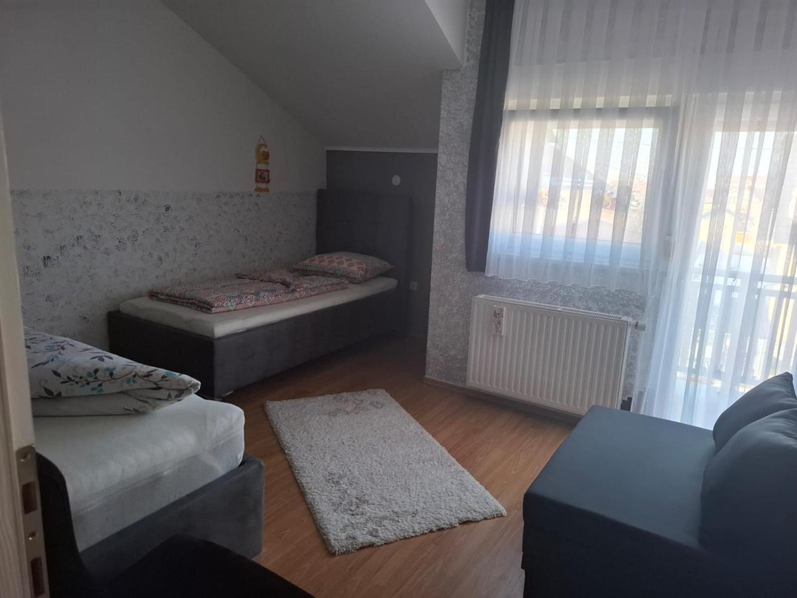Apartman Sofia Zupanja Ngoại thất bức ảnh