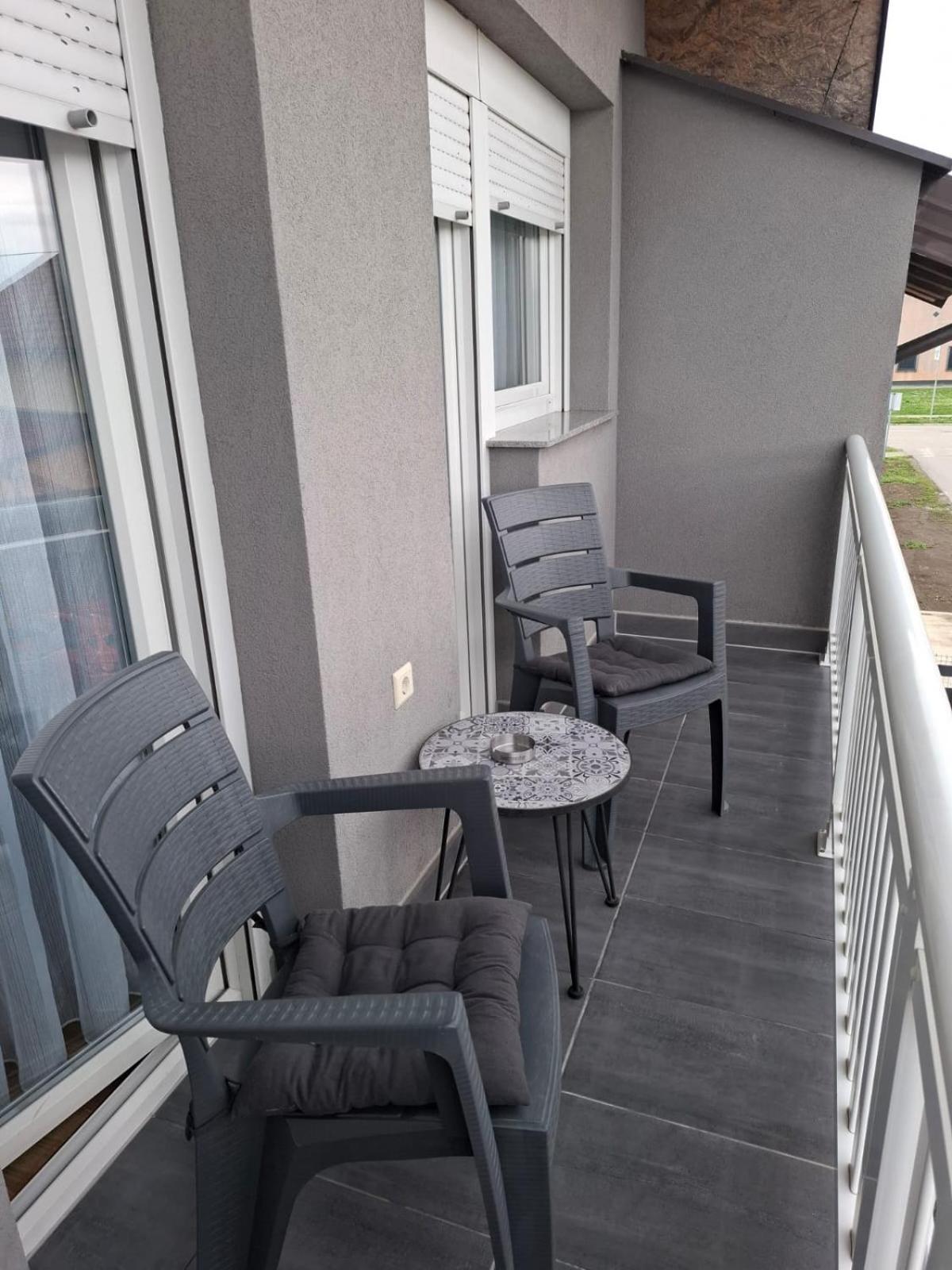 Apartman Sofia Zupanja Ngoại thất bức ảnh