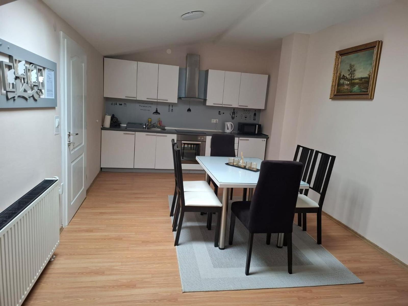 Apartman Sofia Zupanja Ngoại thất bức ảnh