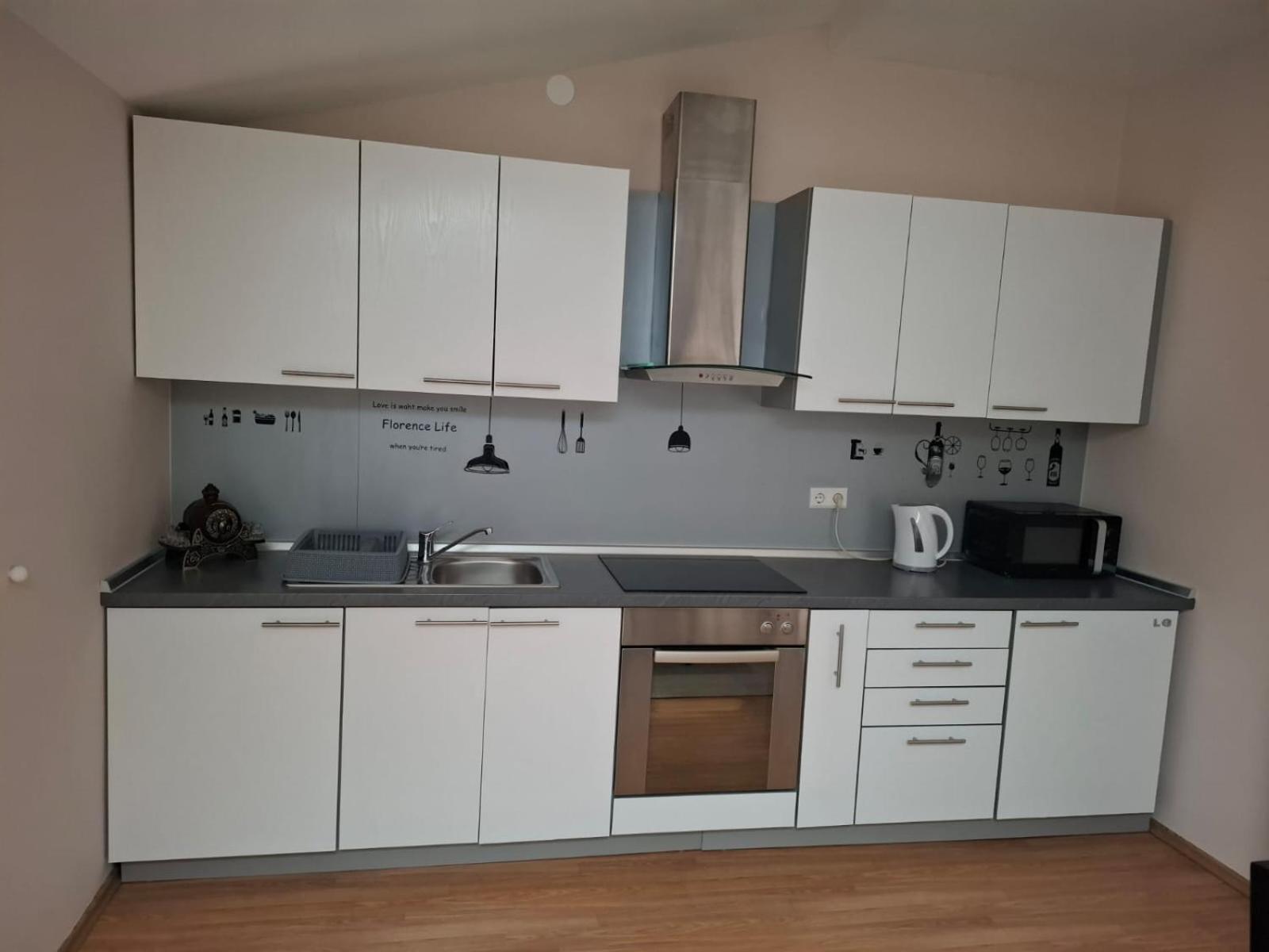 Apartman Sofia Zupanja Ngoại thất bức ảnh
